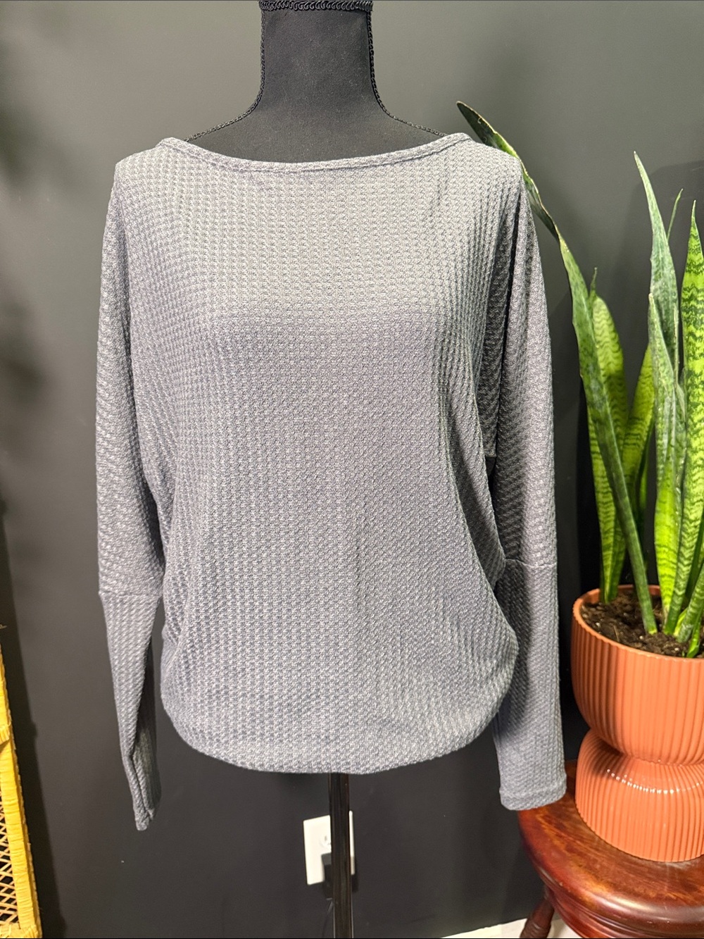 Women’s Grey Waffle-Knit Long Sleeve Top